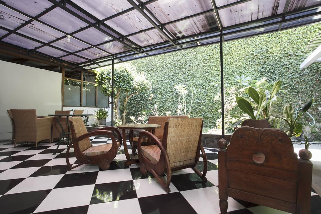 Hotel Reddoorz Near Juanda Airport T1 Brebek Exterior foto